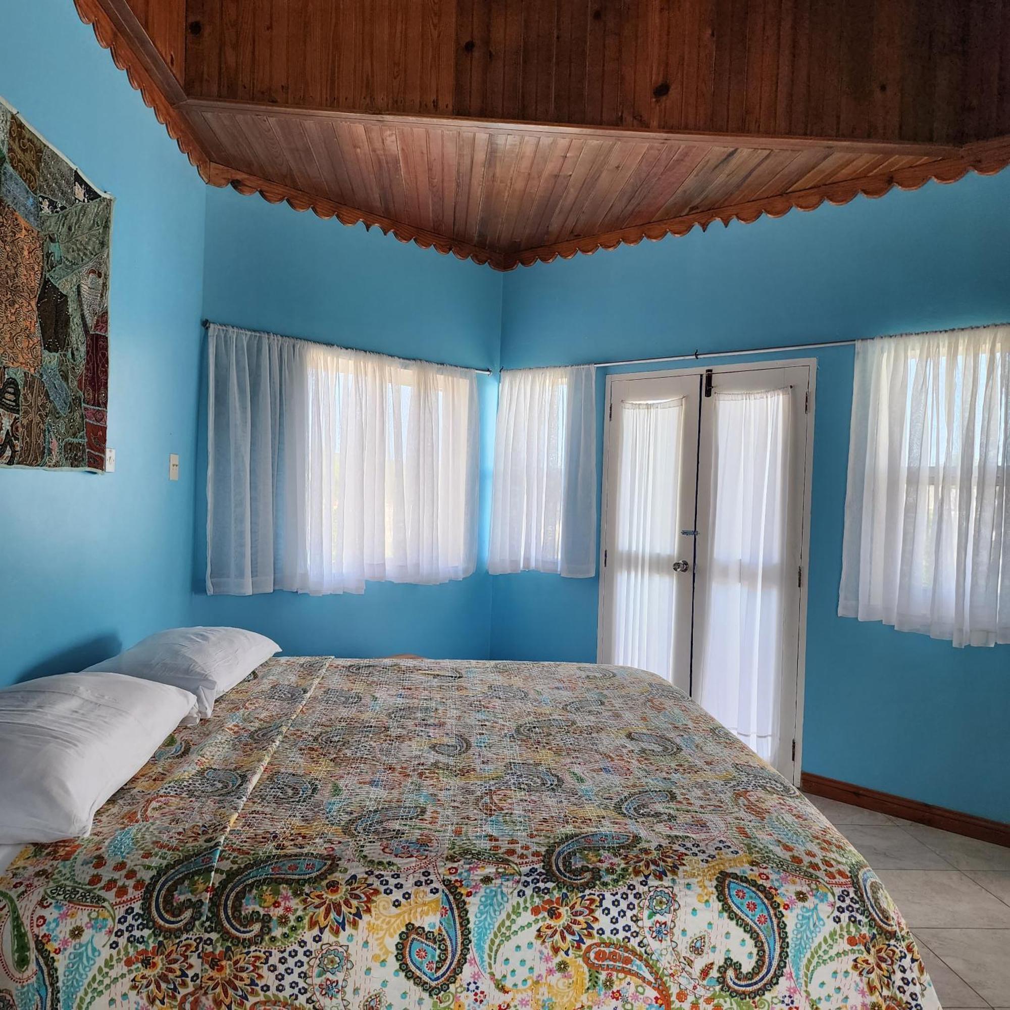 Taino Cove Hotel เทรเชอร์ บีช ห้อง รูปภาพ