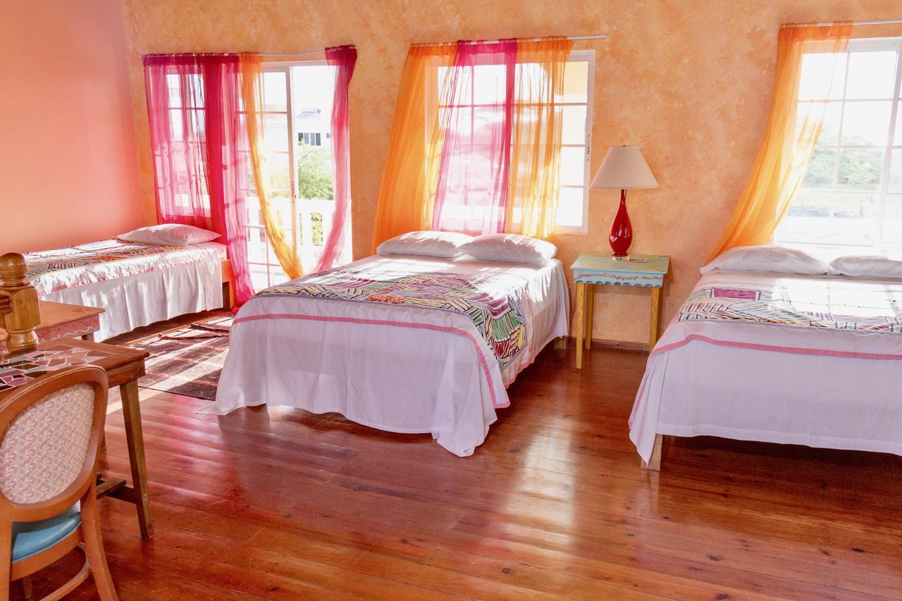 Taino Cove Hotel เทรเชอร์ บีช ภายนอก รูปภาพ