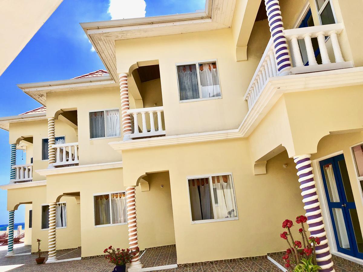 Taino Cove Hotel เทรเชอร์ บีช ภายนอก รูปภาพ
